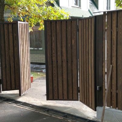 Купите и Закажите Ворота Гармошка: Лучшая Цена от 47919 руб, Установка под Ключ и Доставка в Керчи и по Области